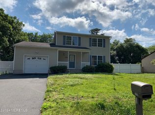 1738 Burrsville Rd, Brick, NJ 08724