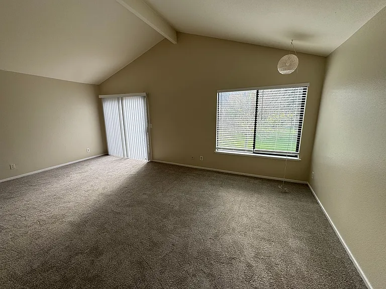 3850 Rio Rd #72 — Photo 11