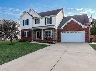 1008 Rose Ridge Rd, Versailles, KY 40383