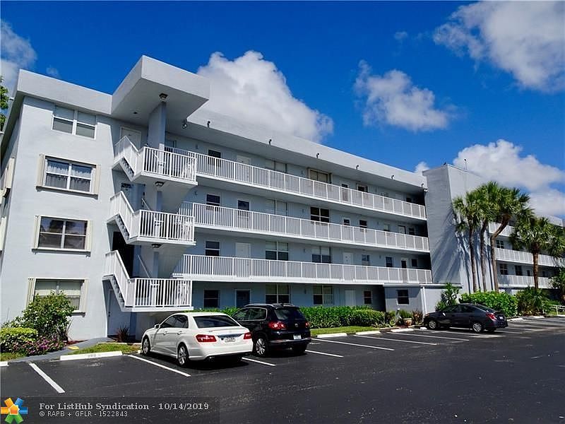 1st image of 111 Royal Park Dr APT 1C