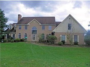 5599 Fieldstream Dr, Export, PA 15632