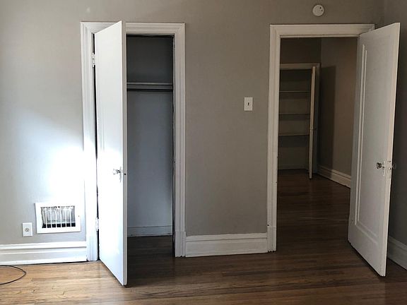 2nd image of 3802 Keokuk St