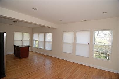 2nd image of 6834 N Ashland Blvd #2