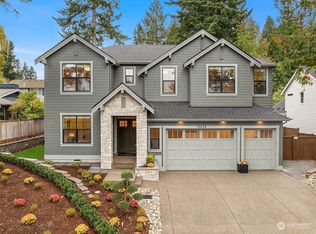 10428 126th Ave NE, Kirkland, WA 98033