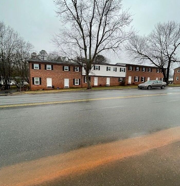 1st image of 506 Grigsby Ave #4