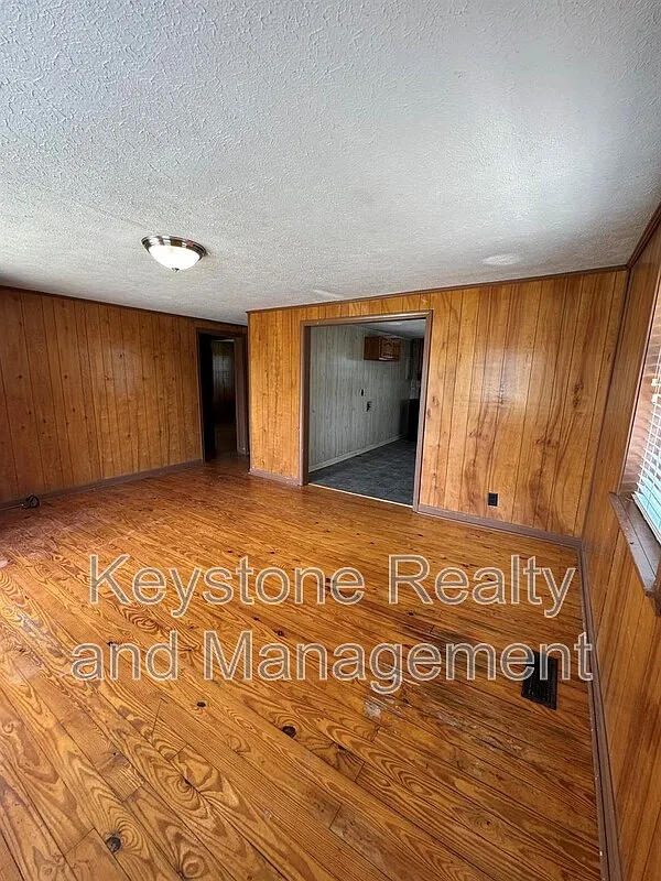 2 bed, 1.0 bath, 900 sqft, $825 — Photo 4