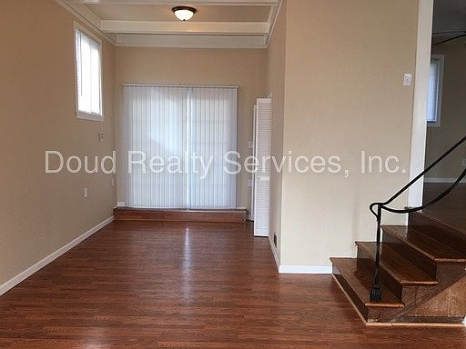 5th image of 1502 Dandridge Dr