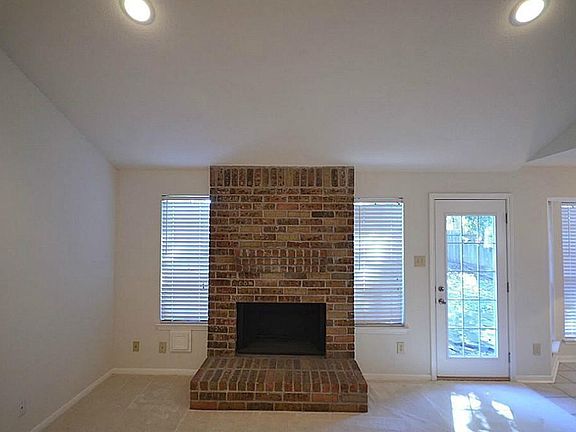 3rd image of 18723 Clover Glen Ln