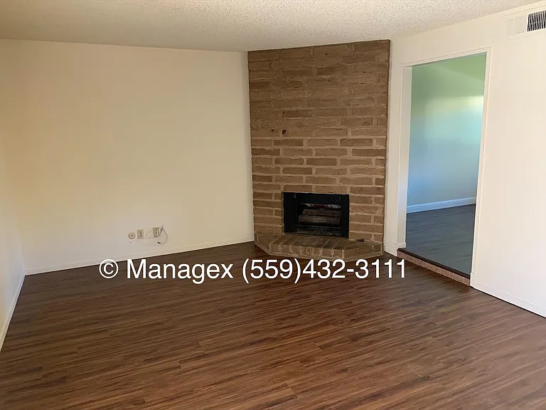 6448 N Colonial Ave #103 — Photo 4
