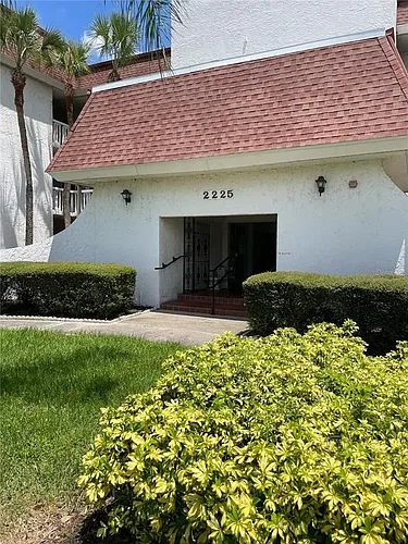 2225 Holden Ave Photo 1