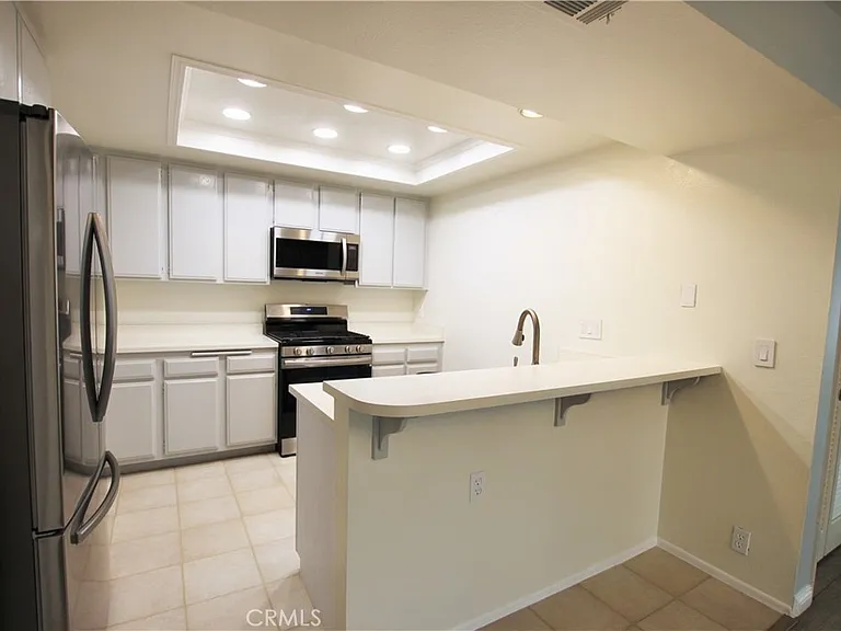 141 Greenfield — Photo 25