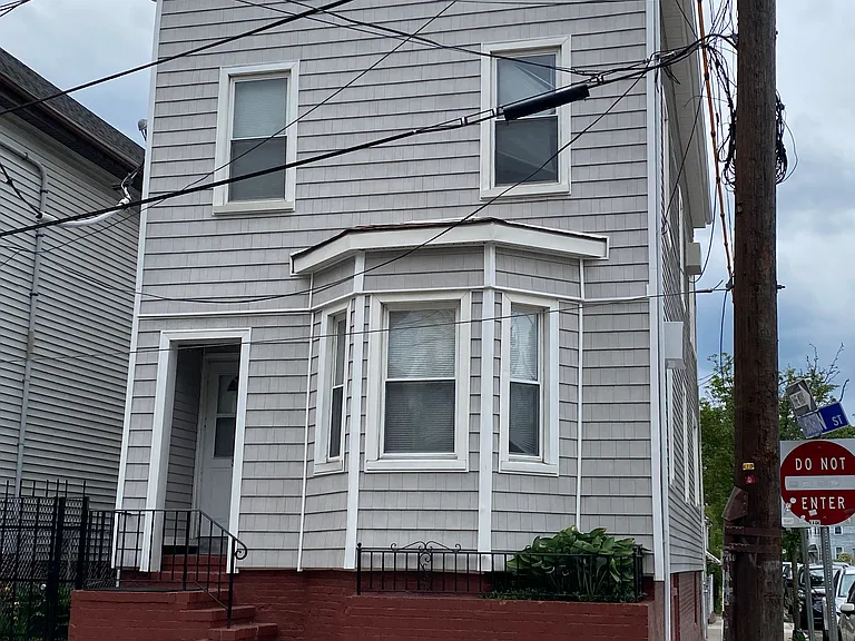 383 Prospect. Unit 2