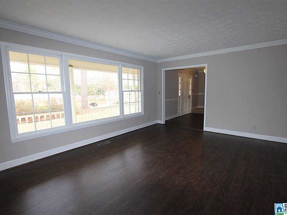 2nd image of 1012 Creek Trl