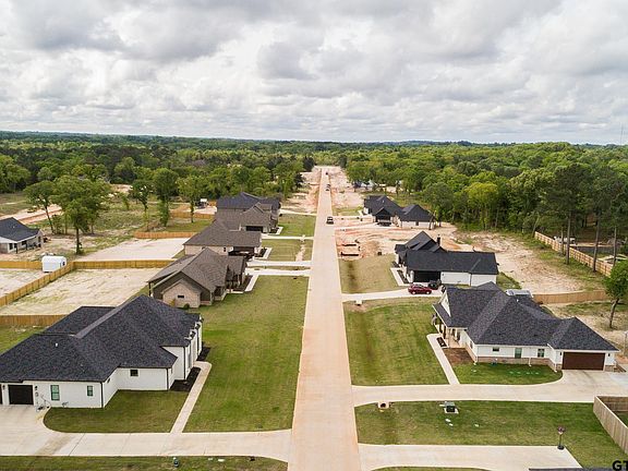 5th image of 14690 Woodland Creek Dr