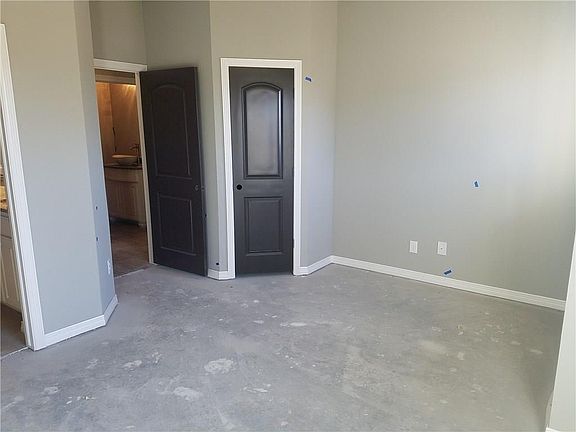 5th image of 4300 Saint Augustine St