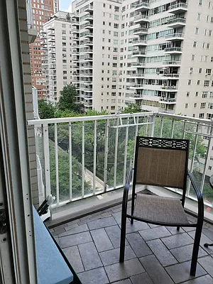 Rented by R New York | media 27