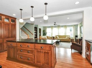 4089 Utica Ave S, Saint Louis Park, MN 55416