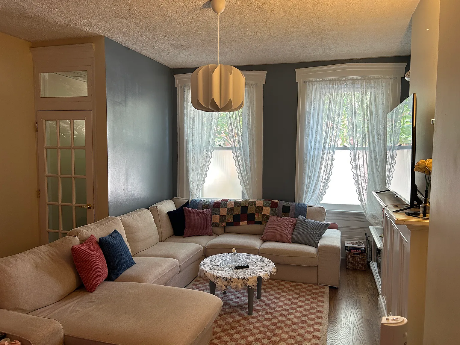 416 E Wildey St — Photo 3