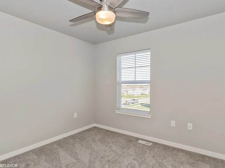 142 Clark Dr SW #4 — Photo 10