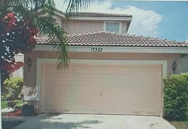 17353 SW 22nd St S — Photo 1