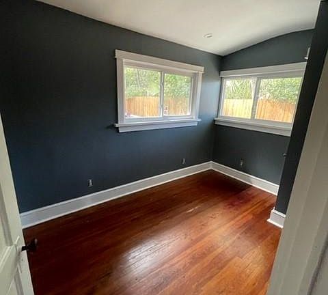 Small bedroom or home office