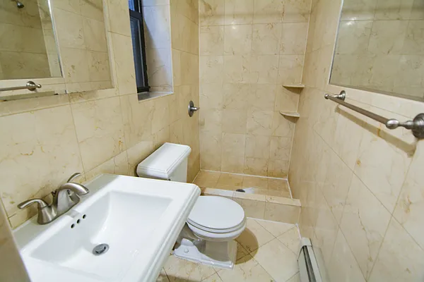 Rented by Corcoran | media 32