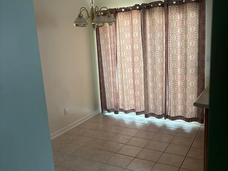 102 Rhett Ct — Photo 27
