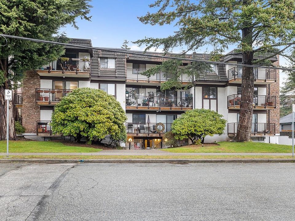 1st image of 425 Ash St #304