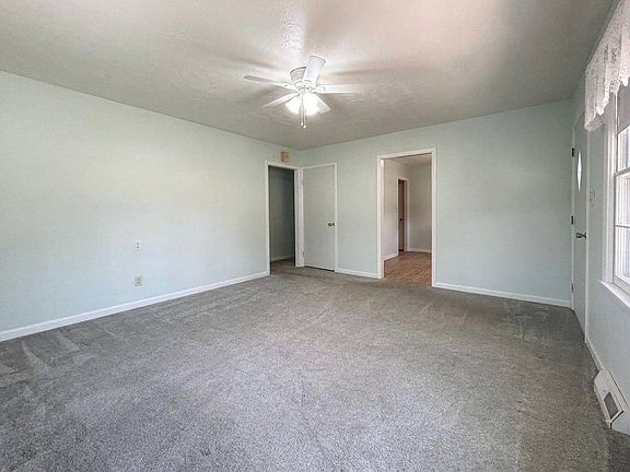 5th image of 531 1st St