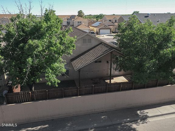 5th image of 2966 Fountain Ave