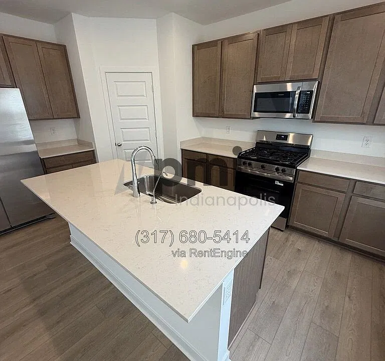 16067 Cloud Nine Dr