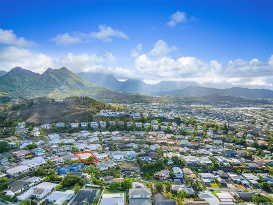 1335 Onioni St, Kailua, HI 96734