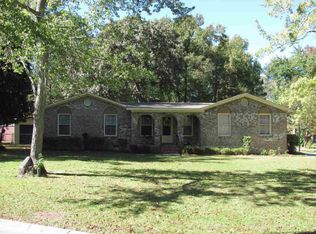 201 Heathfield Ln, Elgin, SC 29045