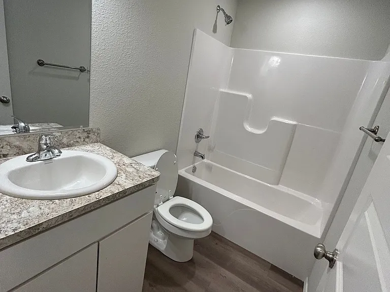 2215 Forrest Loop — Photo 27