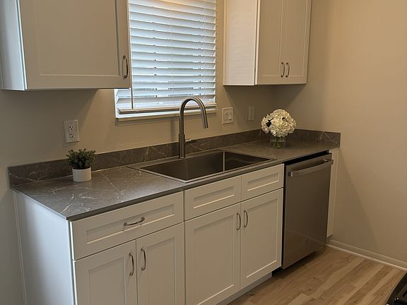 2nd image of 1133 Tienken Ct
