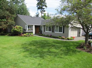 20134 Hollyhills Dr NE, Bothell, WA 98011