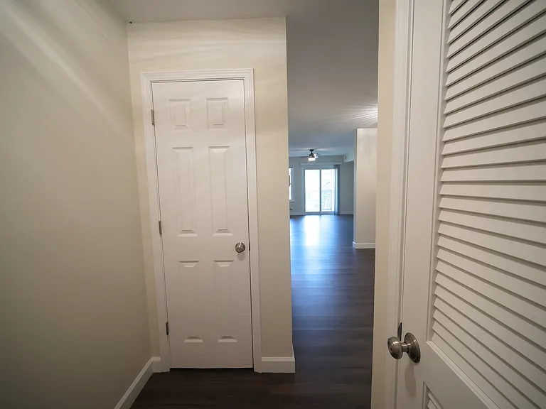 3114 E Covenanter Dr — Photo 9