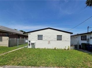 308 NW 5th Ter, Hallandale, FL 33009