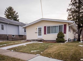 924 Fuller St, Muscatine, IA 52761