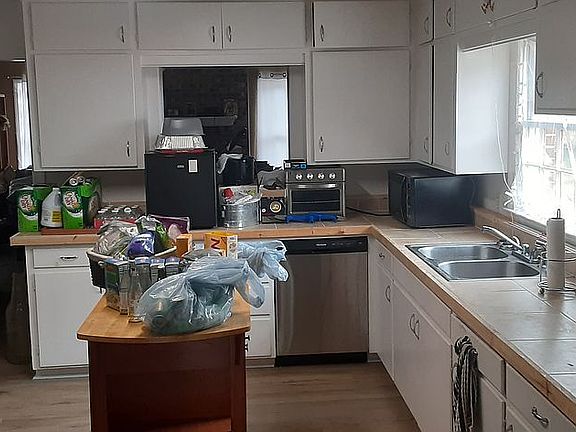 4th image of 511 Woodland Dr
