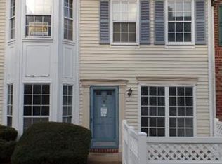 198 Darwin Ln, North Brunswick, NJ 08902