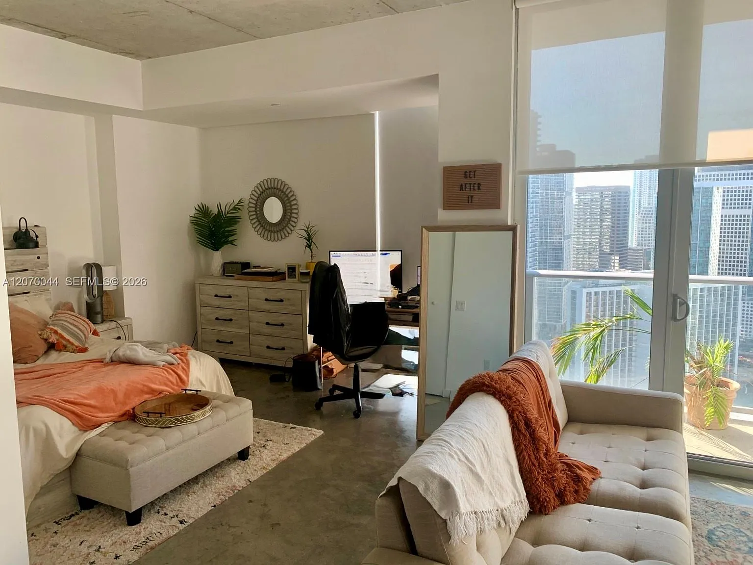 Centro Condo — Photo 2