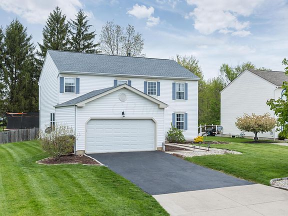 3rd image of 3571 Courtland Dr