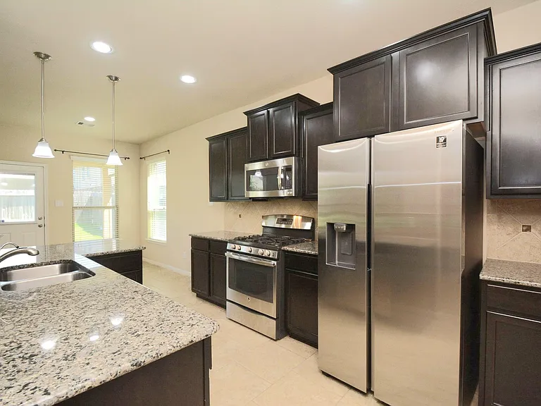 7418 Durango Creek Dr — Photo 20