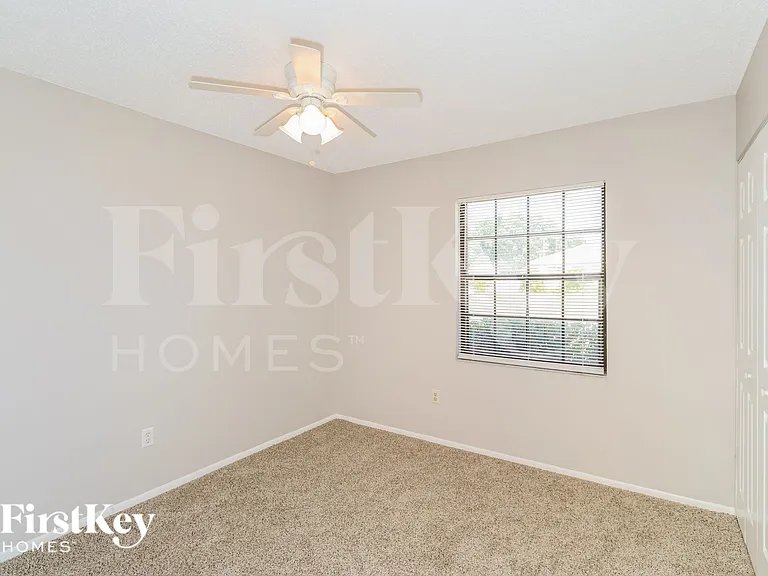 814 Yacolt Rd SE — Photo 12