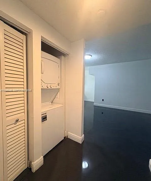 8019 Lake Dr #103 — Photo 13