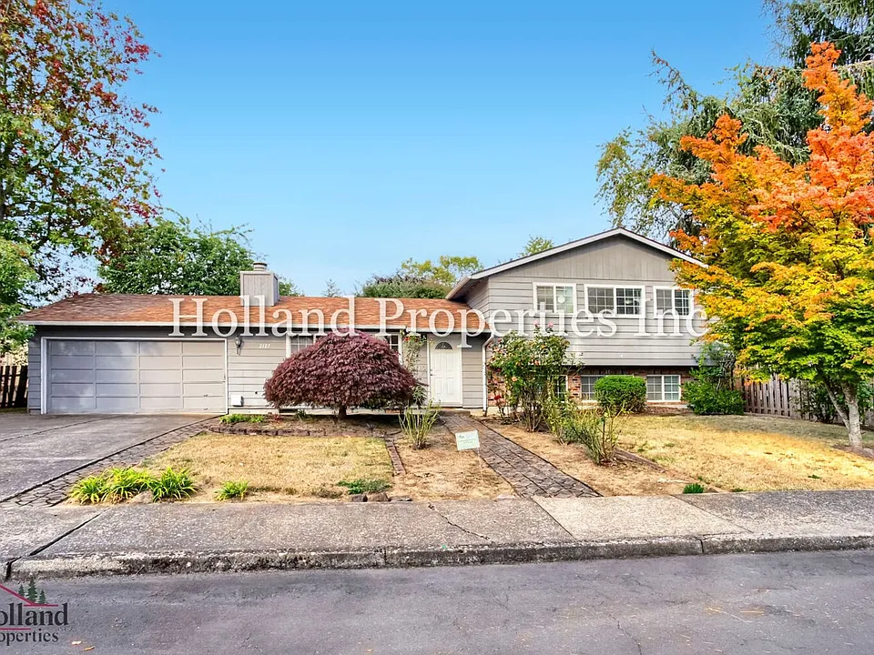 2127 SE 54th Ave
