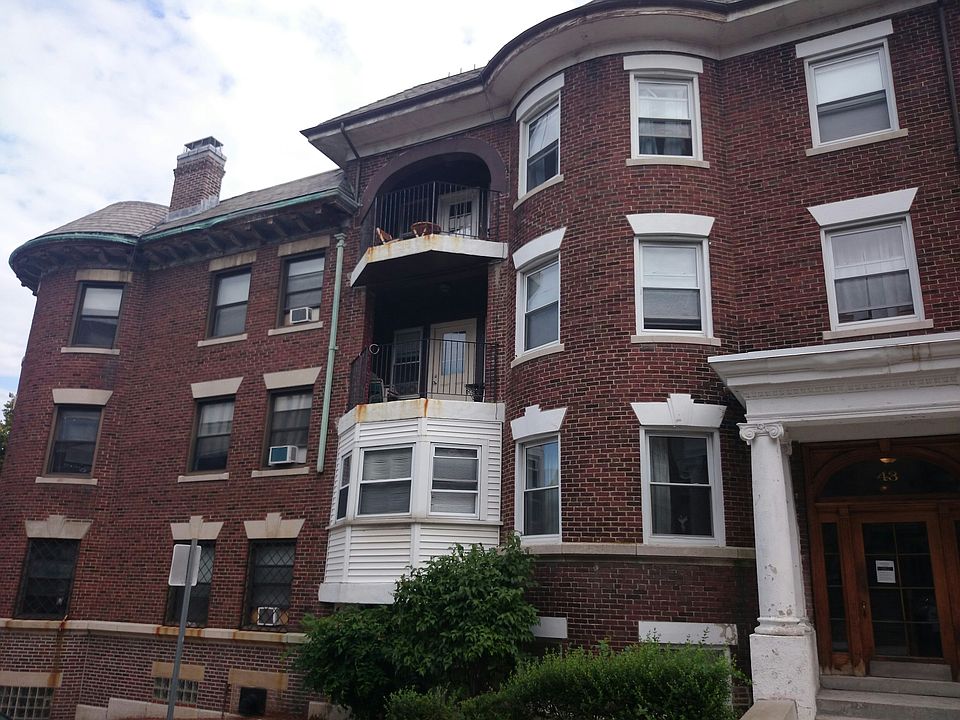 2nd image of 43-45 Boulevard Ter