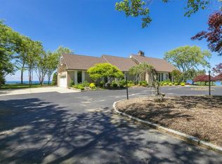 4 Bluff Rd, Nissequogue, NY 11780