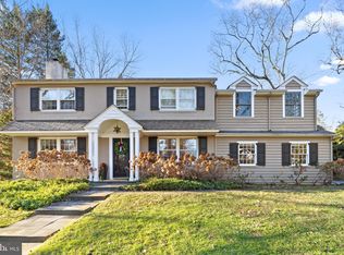 321 Orchard Way, Wayne, PA 19087